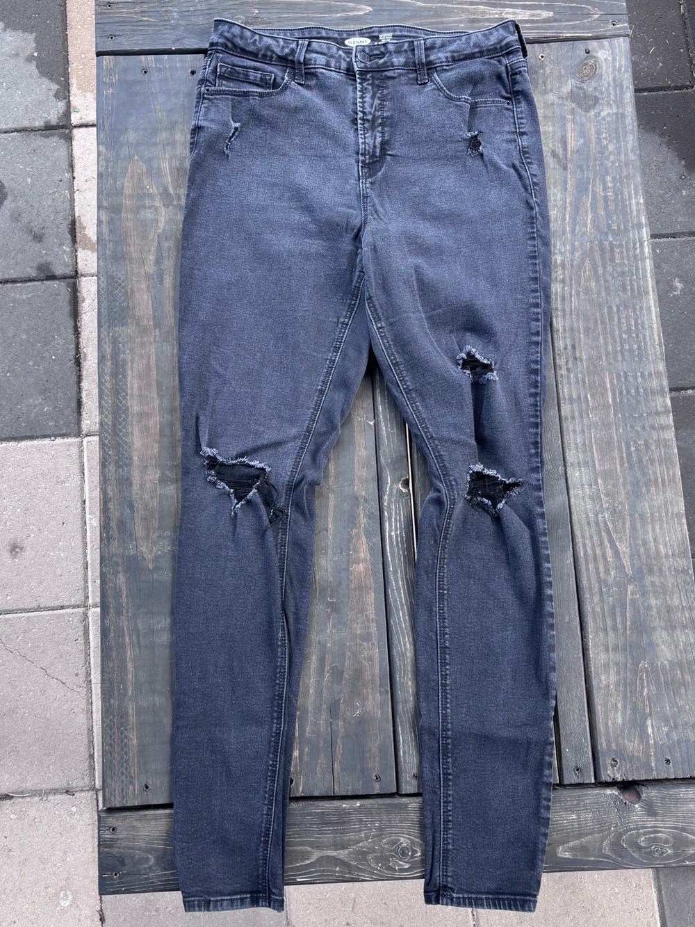 Old Navy High-Rise Distressed Super Skinny Jeans Size 12 Tall